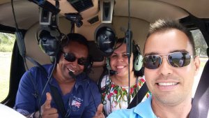 Vôo panorâmico de helicóptero em Salvador