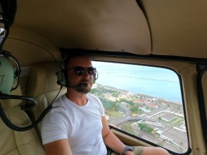 Vôo panorâmico de helicóptero em Salvador