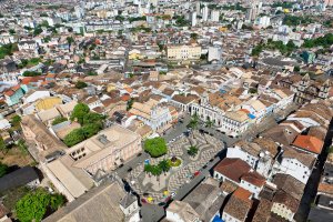 Vôo panorâmico de helicóptero em Salvador