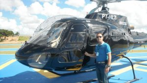 Vôo panorâmico de helicóptero em Salvador