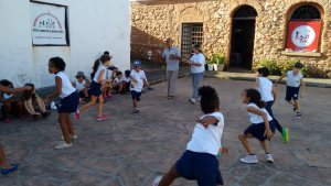 Aula Viva - Tema Africa  Escola Arco Íris com LuizGuia