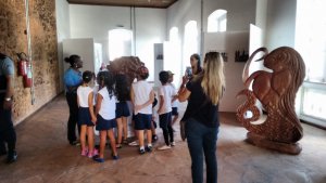 Aula Viva - Tema Africa  Escola Arco Íris com LuizGuia