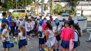 Aula Viva - Tema Africa  Escola Arco Íris com LuizGuia