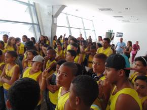 Aula Viva - Visita a Arena Fonte Nova e Ponta do Humaitá - Colégio Educandário