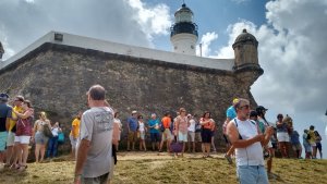 City Tour e Praia do Forte - SEMCOHA - Ba com Luiz Guia