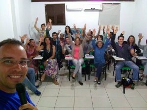 Curso de Formação para Guias de Turismo com Prof. LuizGuia Instituição: Escola Maria Câncio