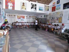 Escola Arco Iris - Tema Afro Caapoeira