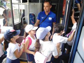 Escola Girassol - Passeio 250 Alunos no Salvador Bus - 22/08