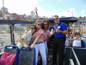 Escola Girassol - Passeio 250 Alunos no Salvador Bus - 22/08