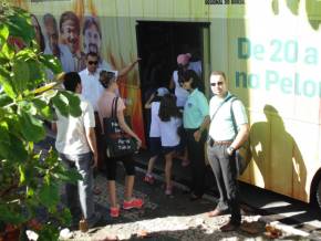 Escola Girassol - Passeio 250 Alunos no Salvador Bus - 23/08