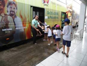 Escola Girassol - Passeio 250 Alunos no Salvador Bus - 23/08