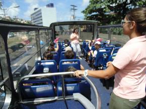 Escola Girassol - Passeio no Salvador Bus - 22/08