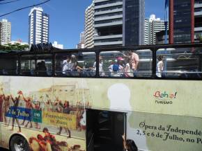 Escola Girassol - Passeio no Salvador Bus - 22/08