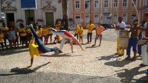 Escola Tira Dentes do Povoado de Palmeiras - Rio Real-Ba Tour em Salvador e Aulas de Capoeira