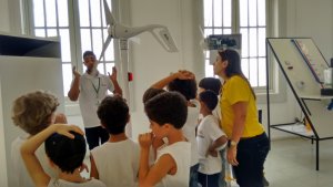 Museu da Coelba - Escola girassol com Luiz Guia Turma 3