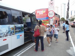 Passeio no Salvador Bus com Sorveteria da Ribeira da Escola Arco - iris