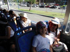 Passeio no Salvador Bus com Sorveteria da Ribeira da Escola Arco - iris