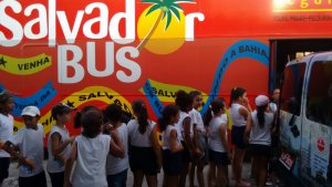 Passeio no Salvador Bus com Sorveteria da Ribeira da Escola Arco - iris