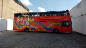 Passeio no Salvador Bus com Sorveteria da Ribeira da Escola Arco - iris