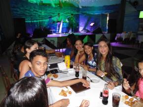 Praia do Forte e Balada Noturna com Grupo de Cabrobó