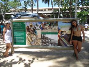 Praia do Forte e Balada Noturna com Grupo de Cabrobó